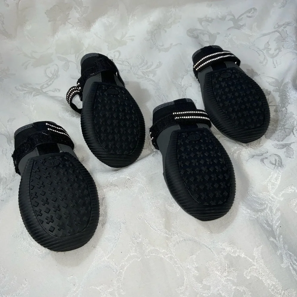 Top Paw Black Reflective Adjustable Booties Non-Skid Rubber Soles NWOT XL